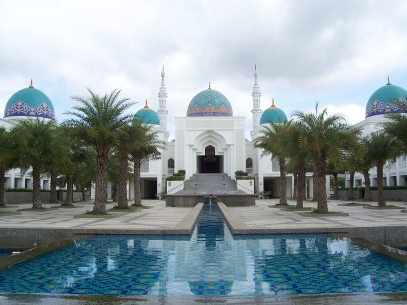 Indahnya Masjid Al-Bukhari di Alor Star